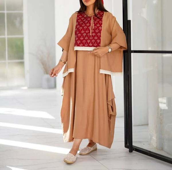 مانتو کرمی بلند