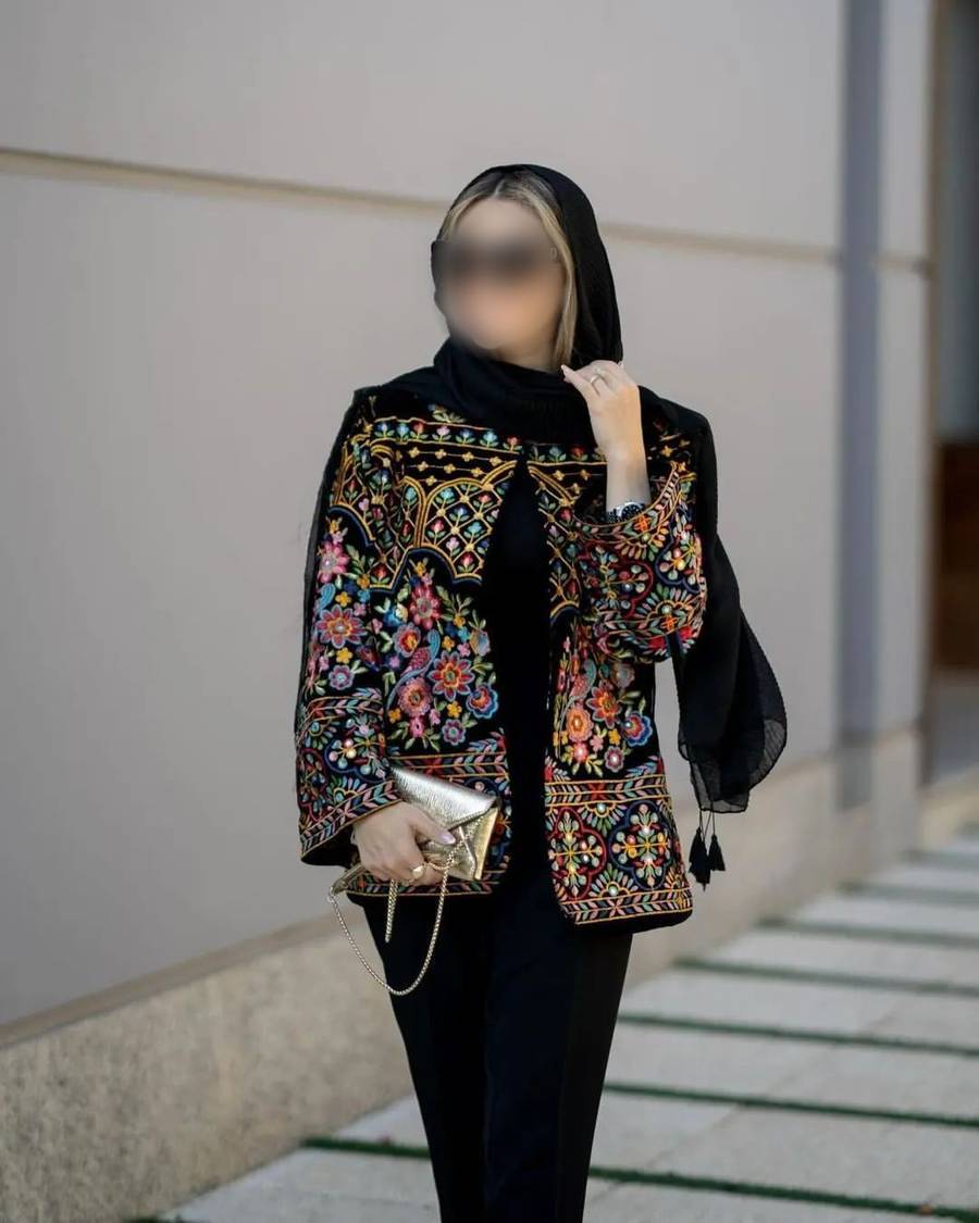 مدل مانتو شیک و باکلاس ساده ۱۴۰۲