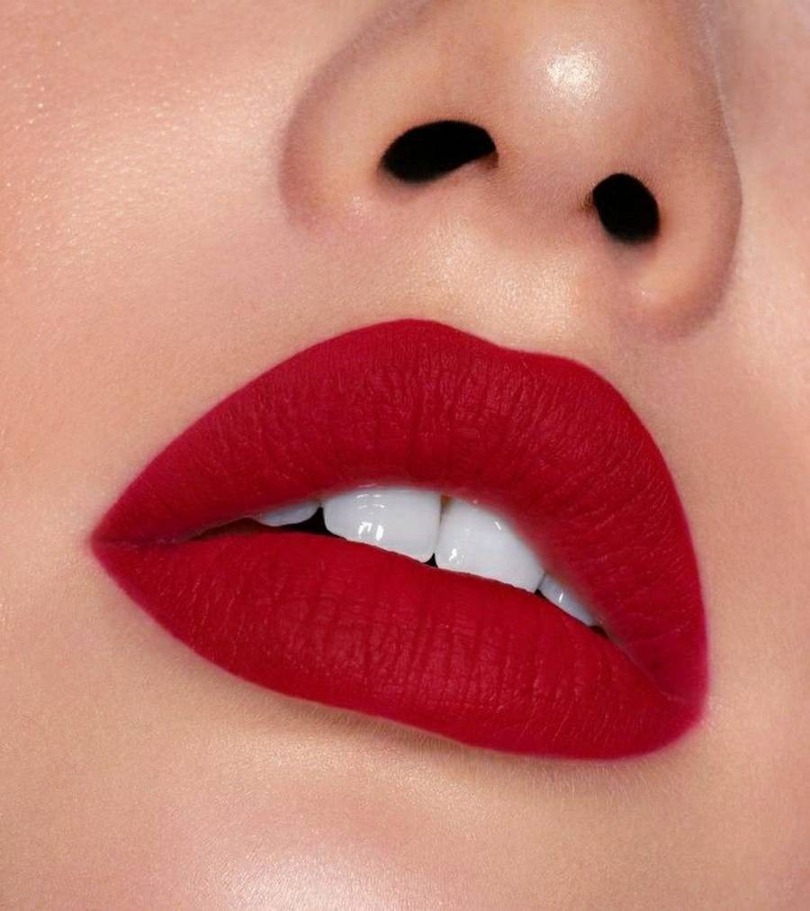 عکس رژ لب مخملی 