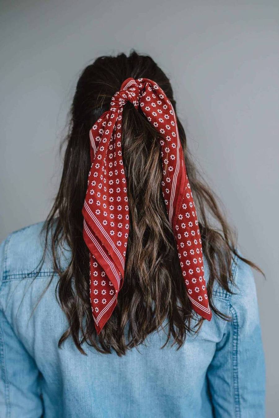 مدل بستن مو با باندانا زیبا