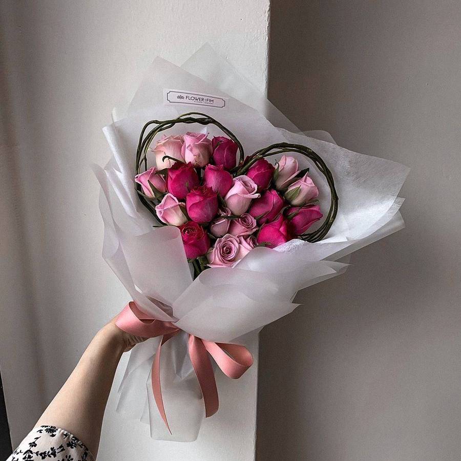 دسته گل و شکلات 