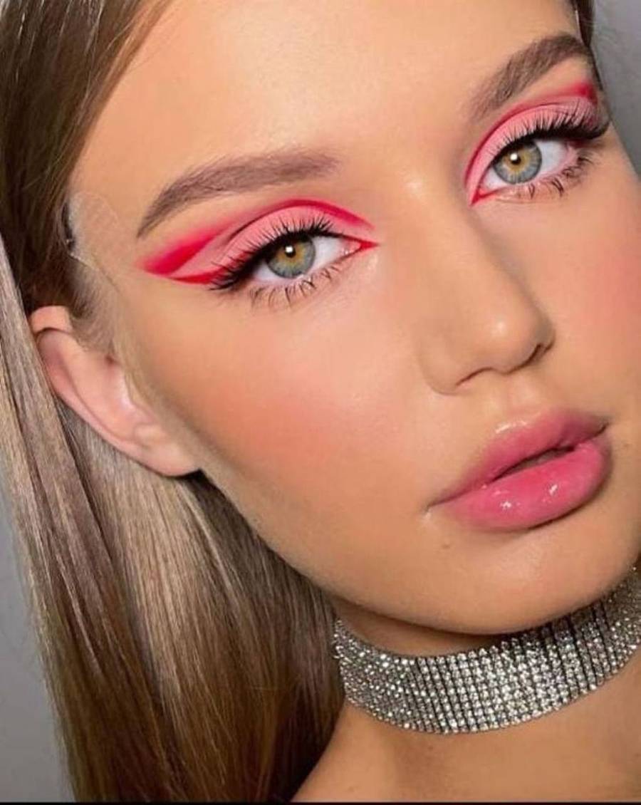 مدل خط چشم گربه ای
