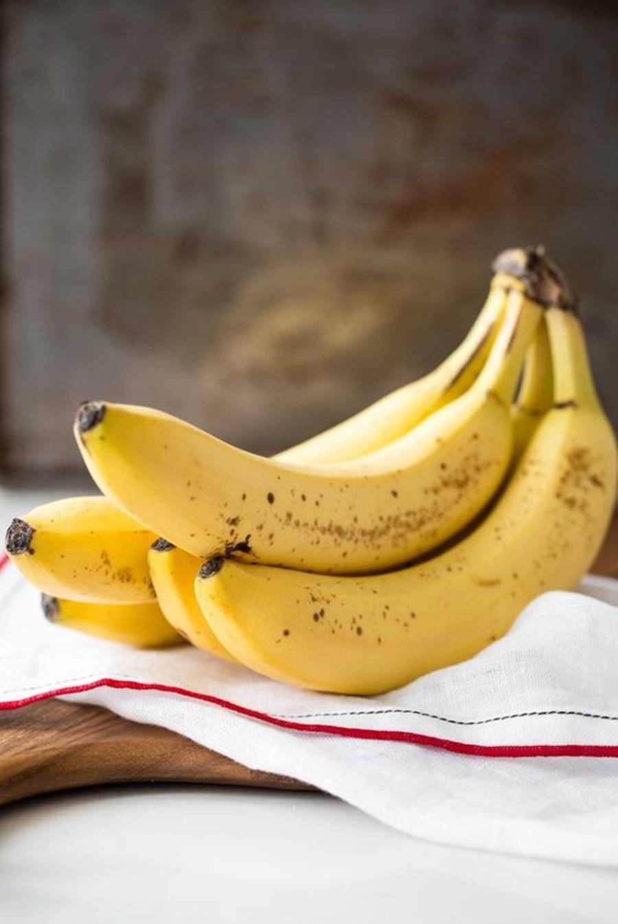 موز سبز چگونه زرد میشود 