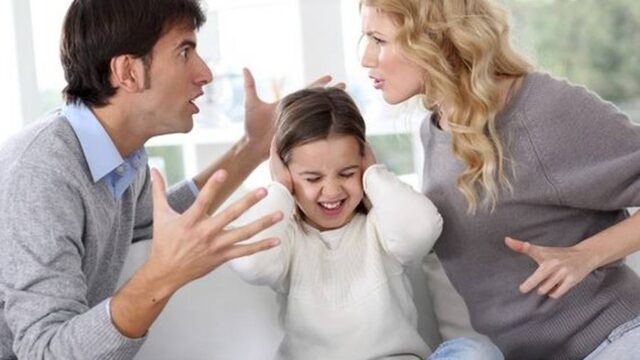علت مشکل جوانان با پدر و مادرشان چیست؟ | دلیل مشکلات فرزندان با والدینشان