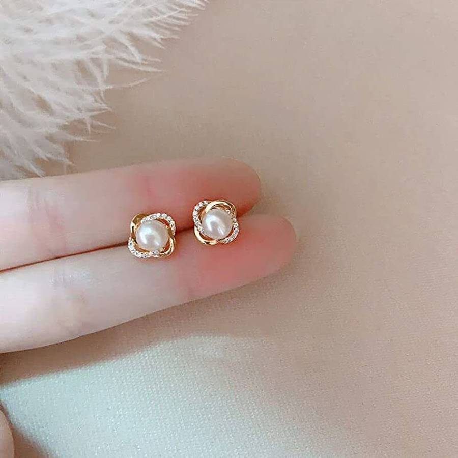 قیمت گوشواره طلا ساده