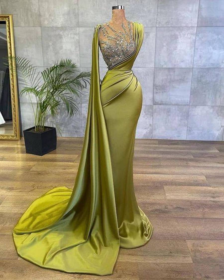 لباس مجلسی زنانه برای عروسی