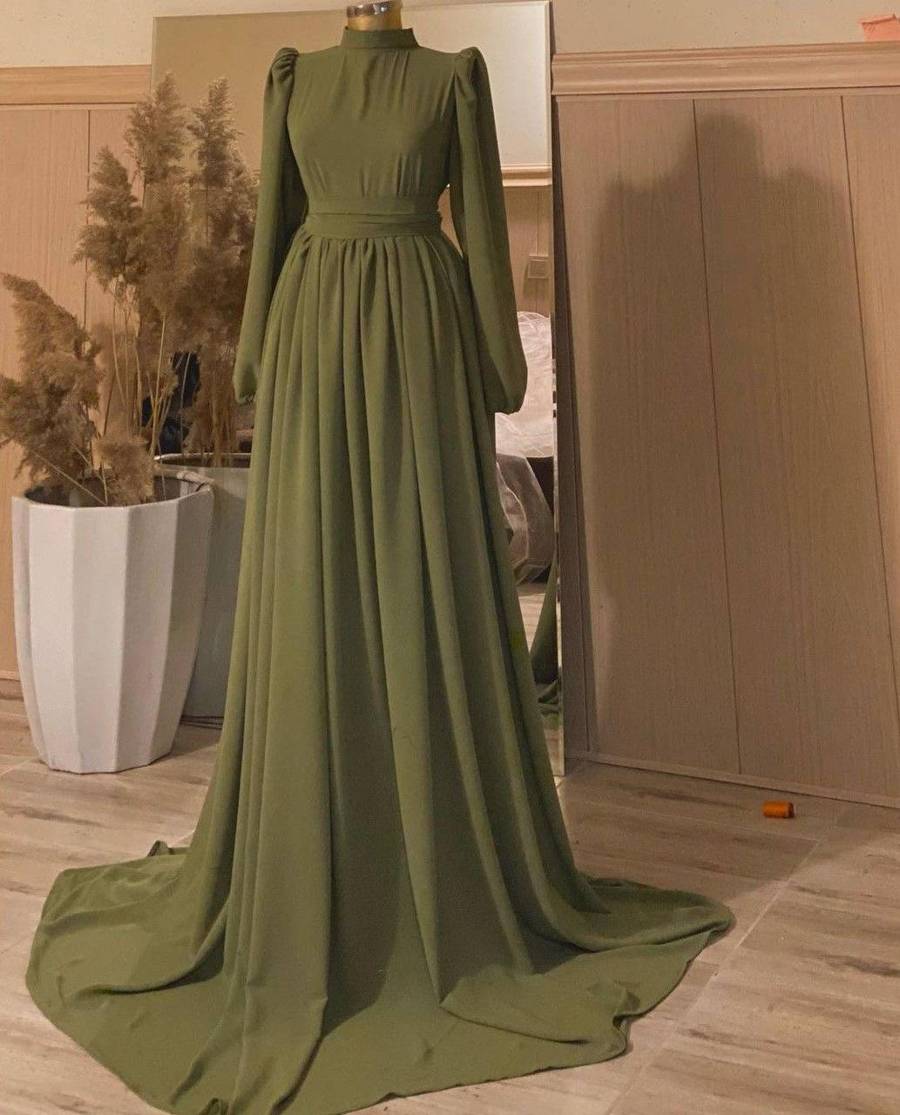 مدل پیراهن مهمانی پوشیده ساده