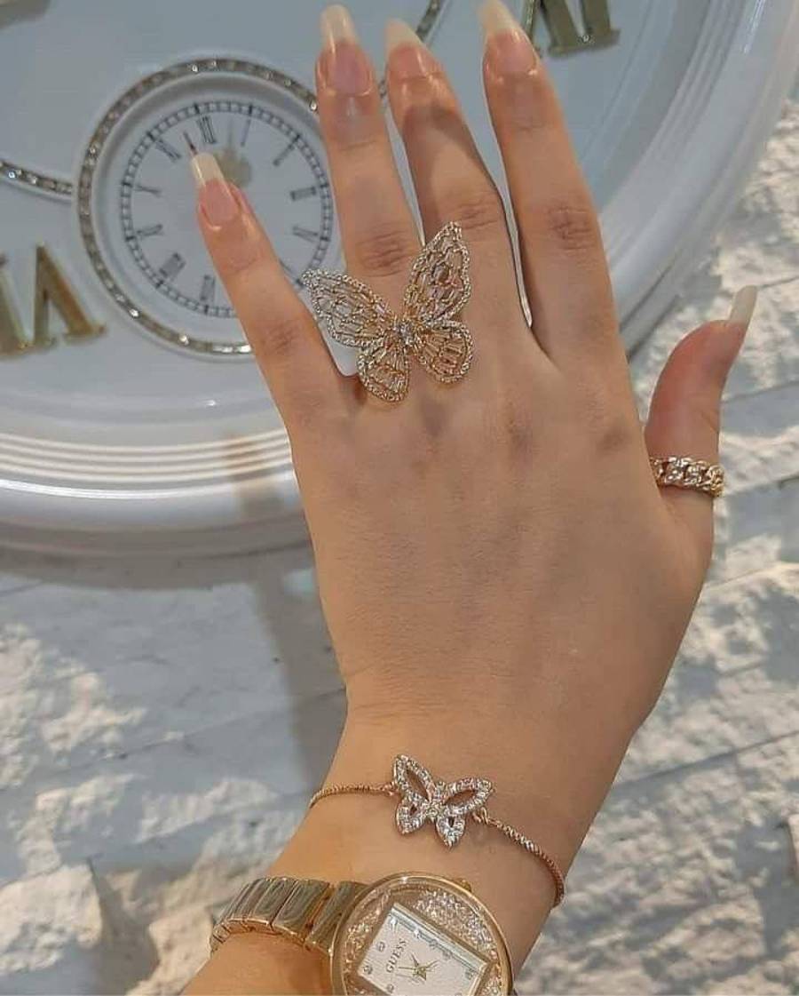 انگشتر طلا بزرگ 