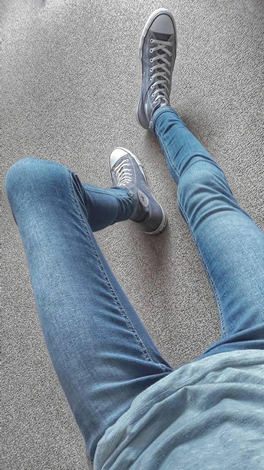 شلوار تنگ پسرانه