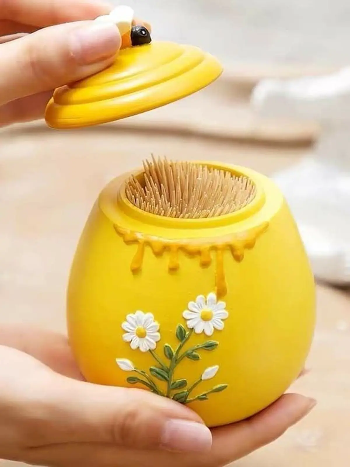 جا خلال دندان سرامیکی