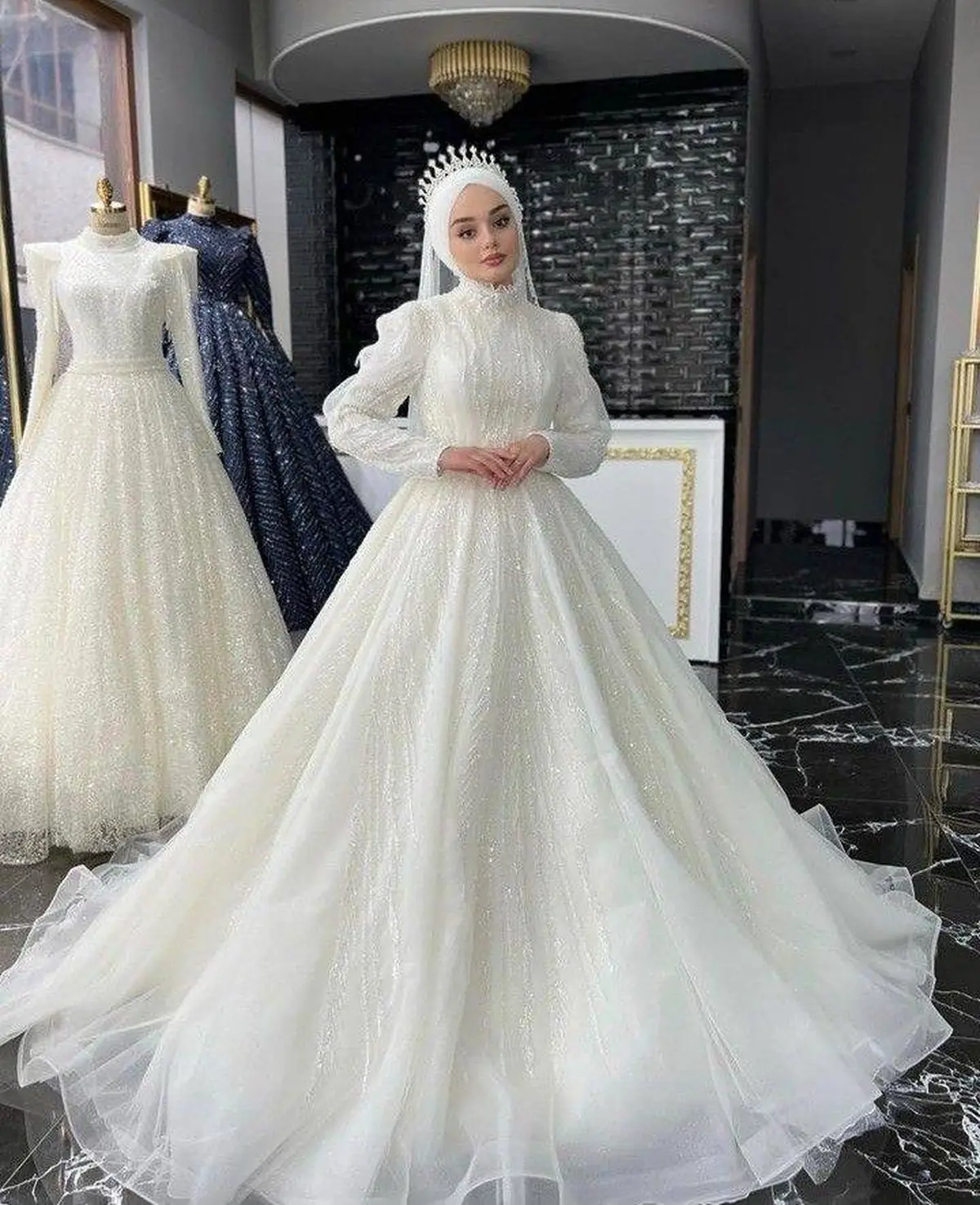 مدل لباس عروس پرنسسی دنباله دار جدید 