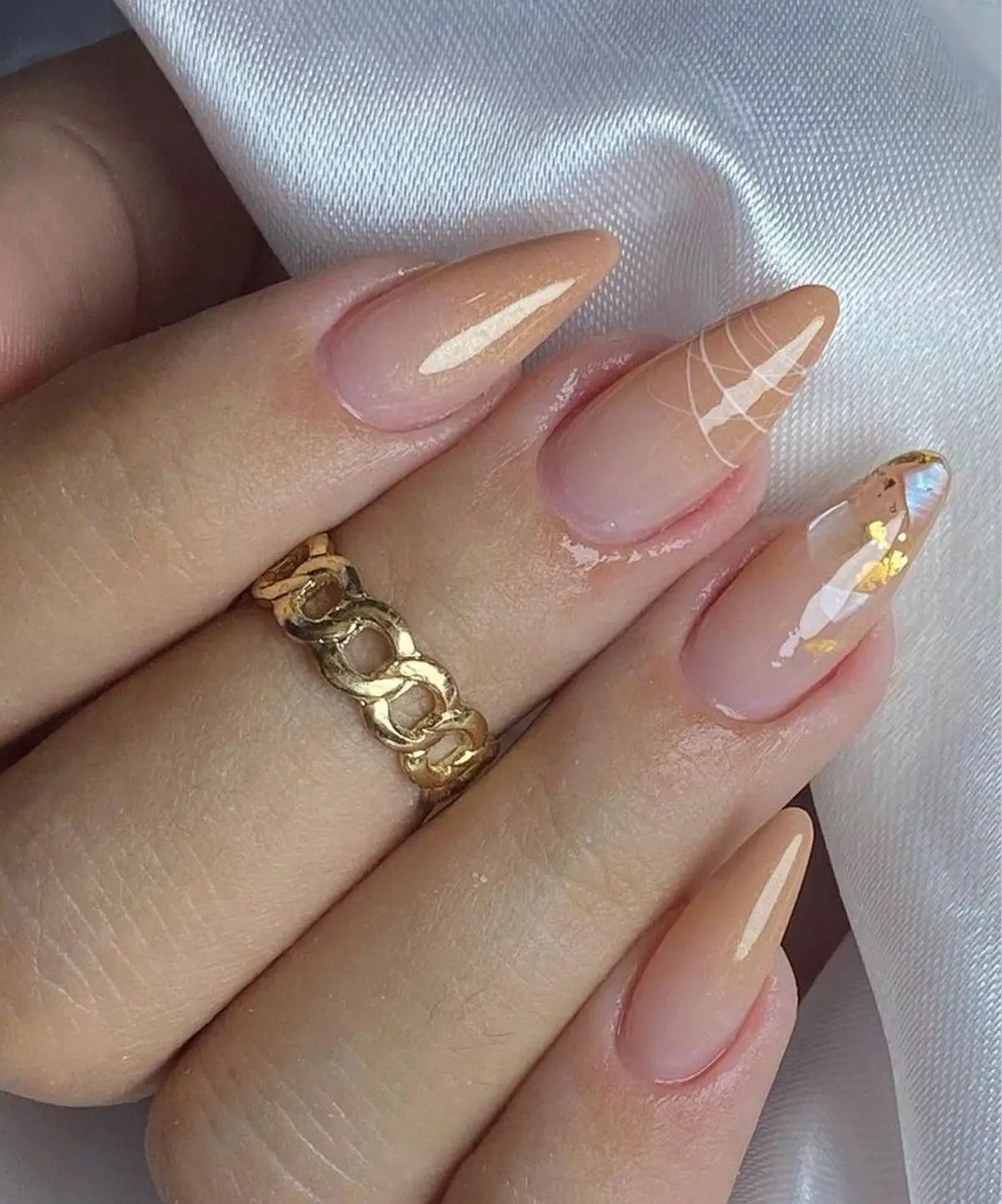 مدل دخترانه طراحی ناخن زیبا 
