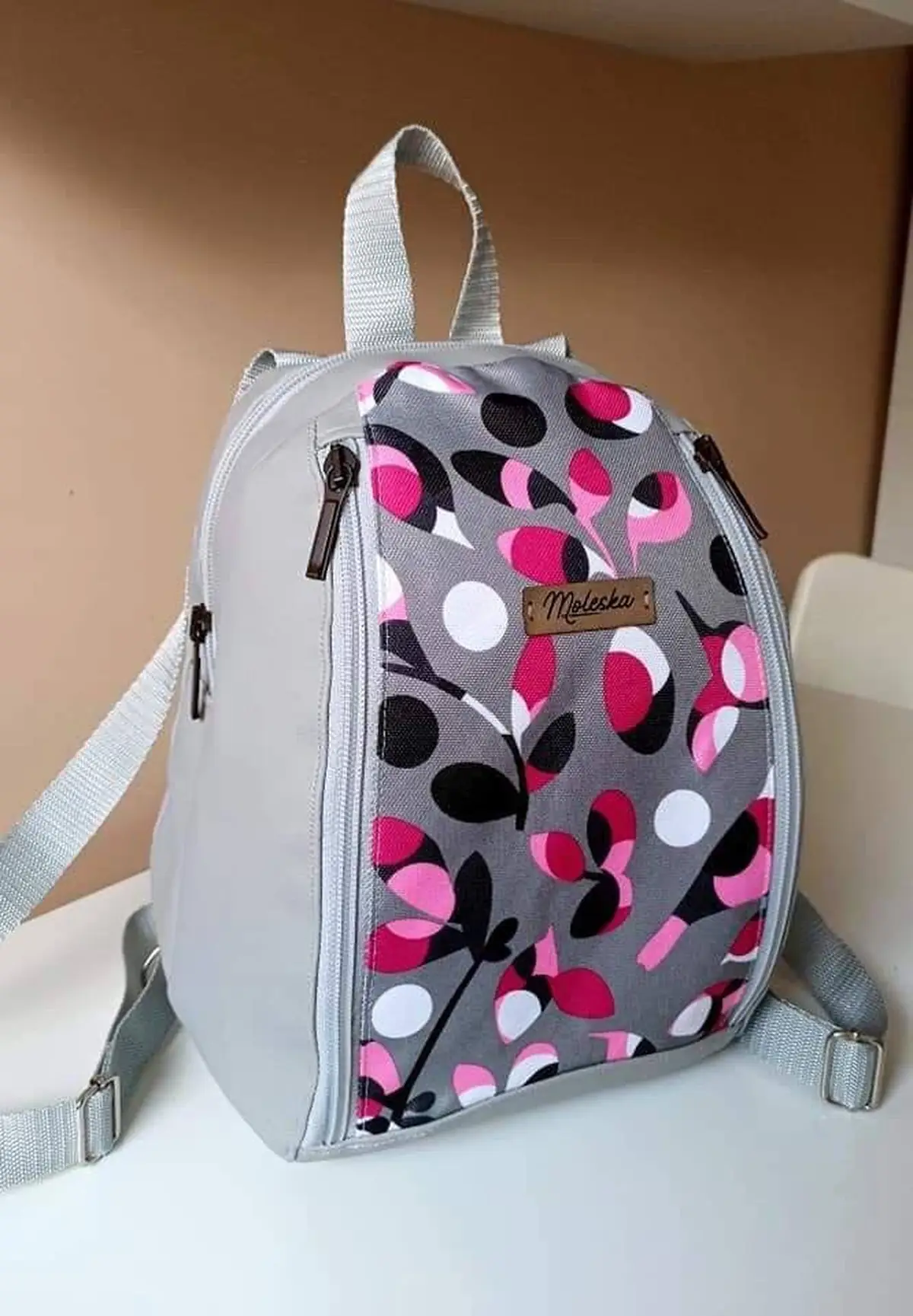 کوله پشتی دخترانه برای مدرسه 