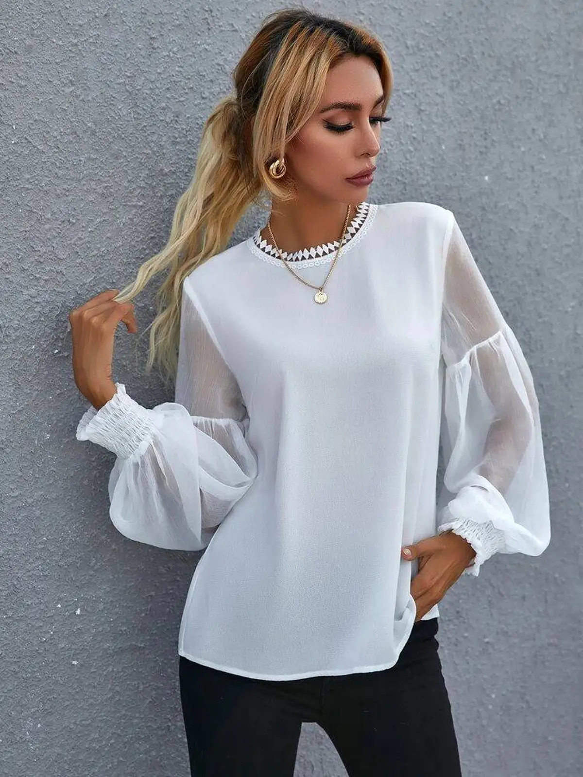 بلوز زنانه به انگلیسی 