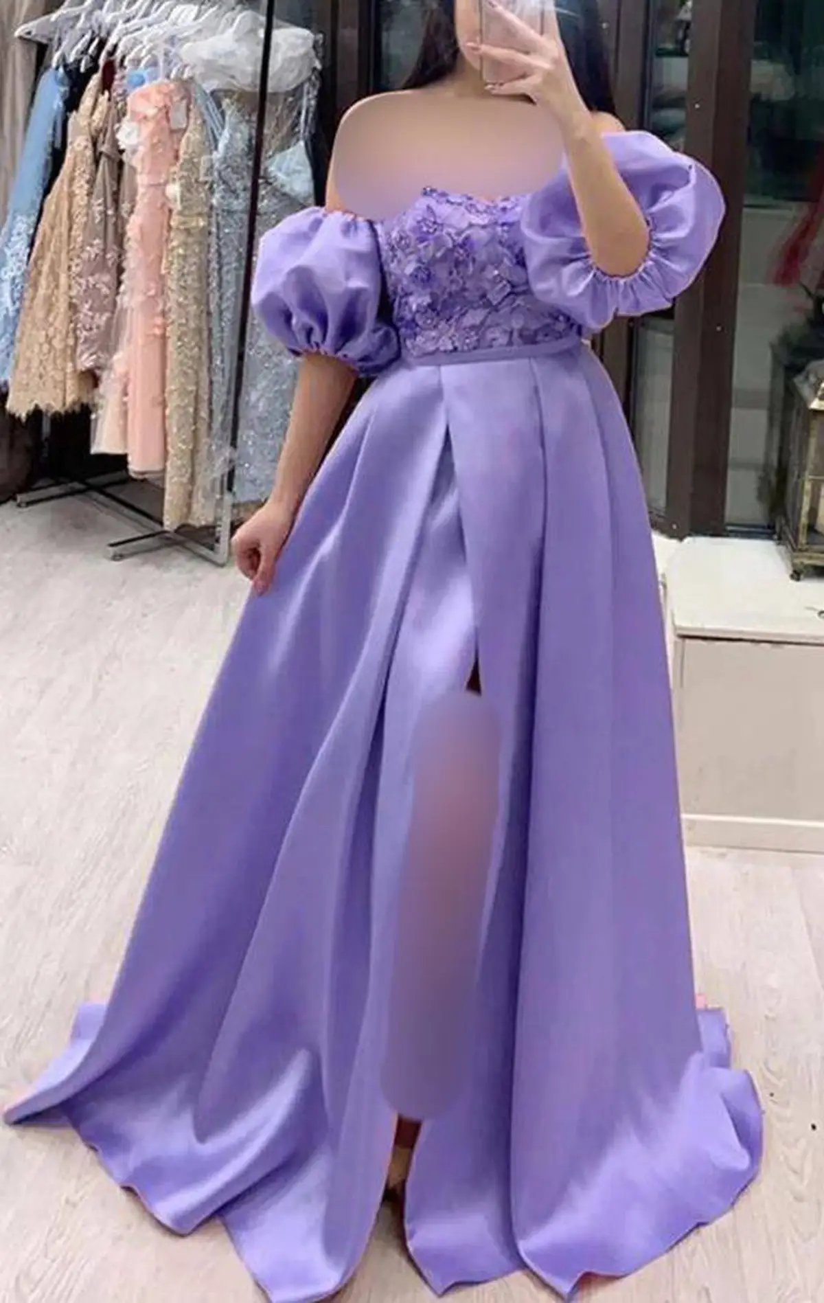 لباس مجلسی بلند پوشیده 