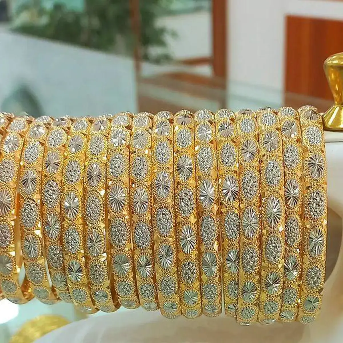 النگو استخوانی 