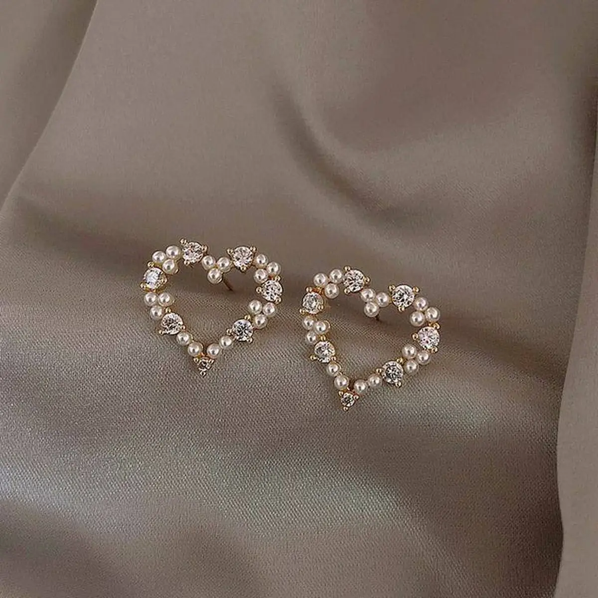 گوشواره طلا دخترانه خاص