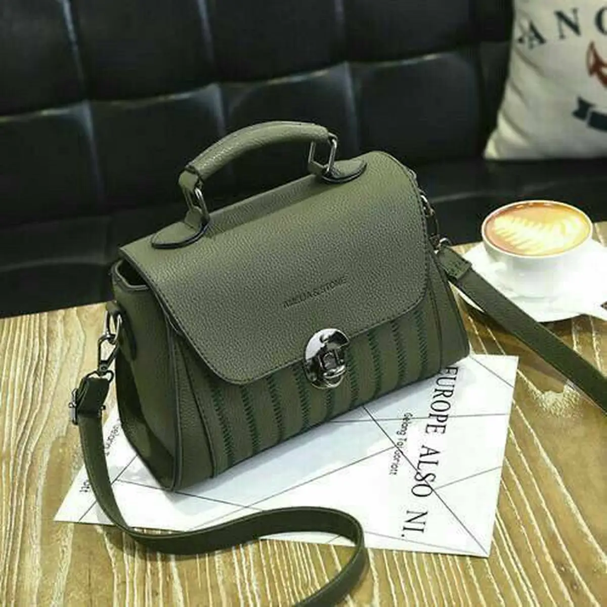 کیف ساده زنانه