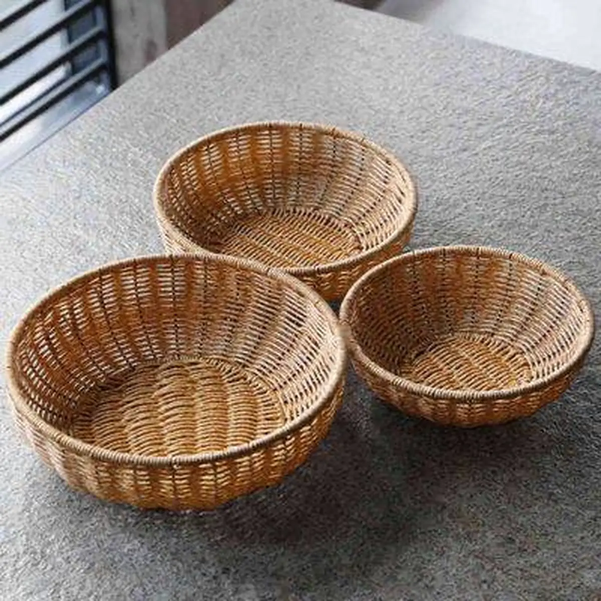 سبد حصیری دسته دار 