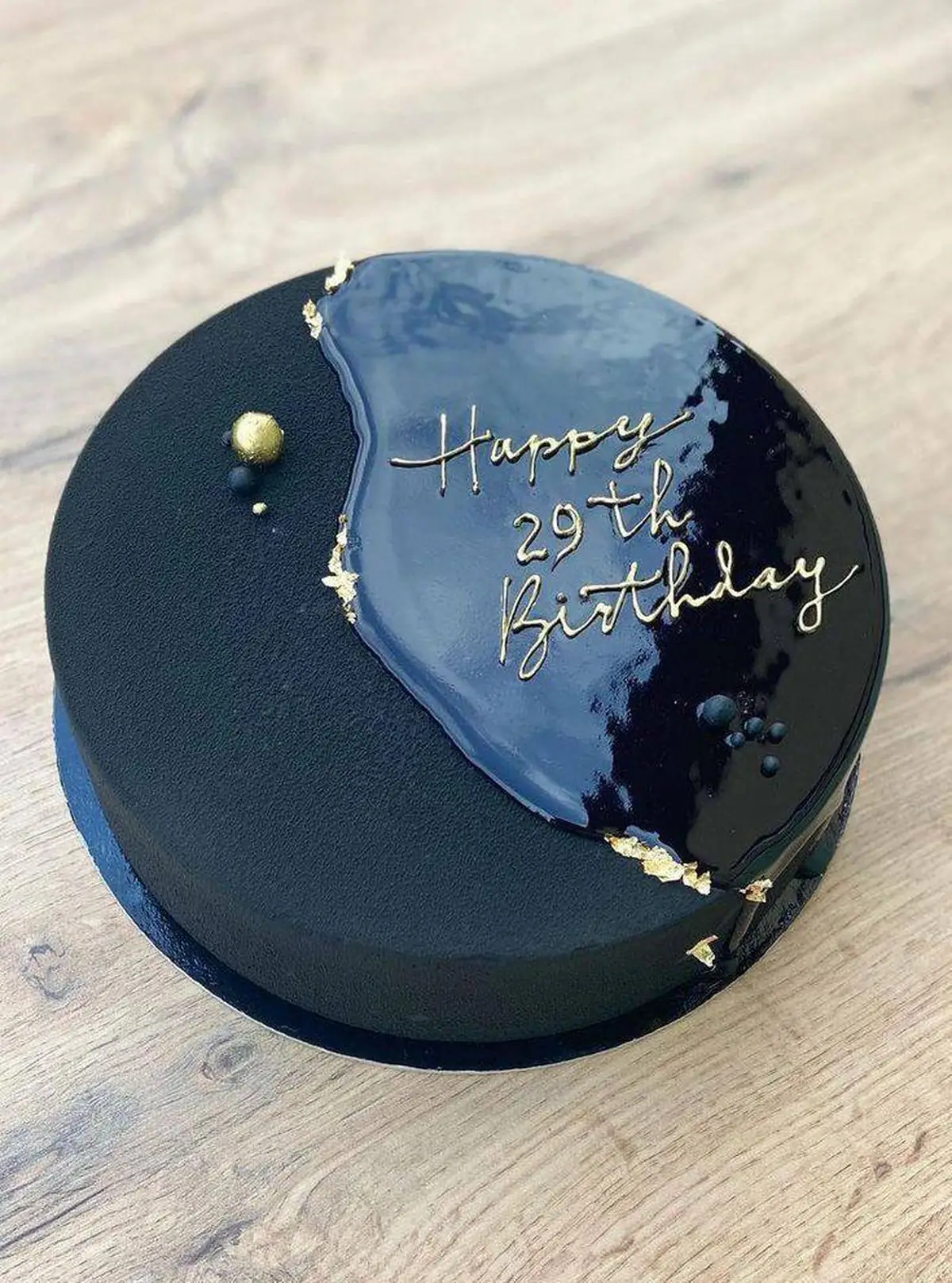 کیک تولد ساده و شیک خاص