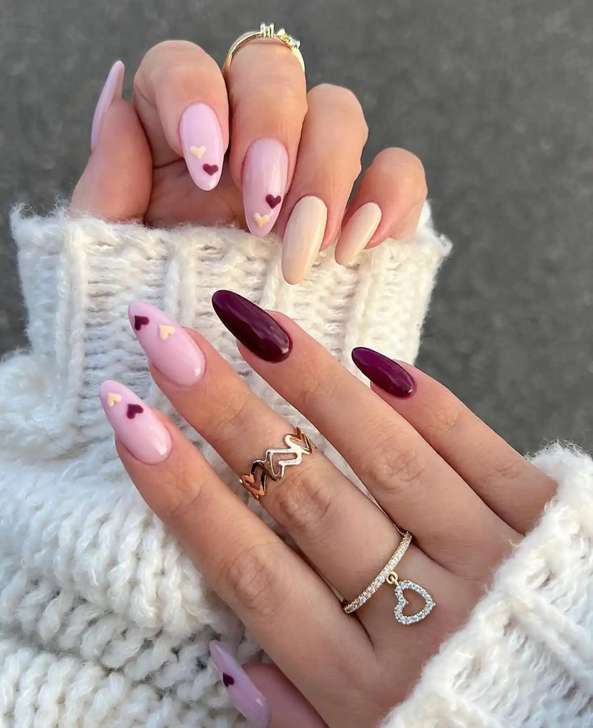 ناخن تیز بلند شیک