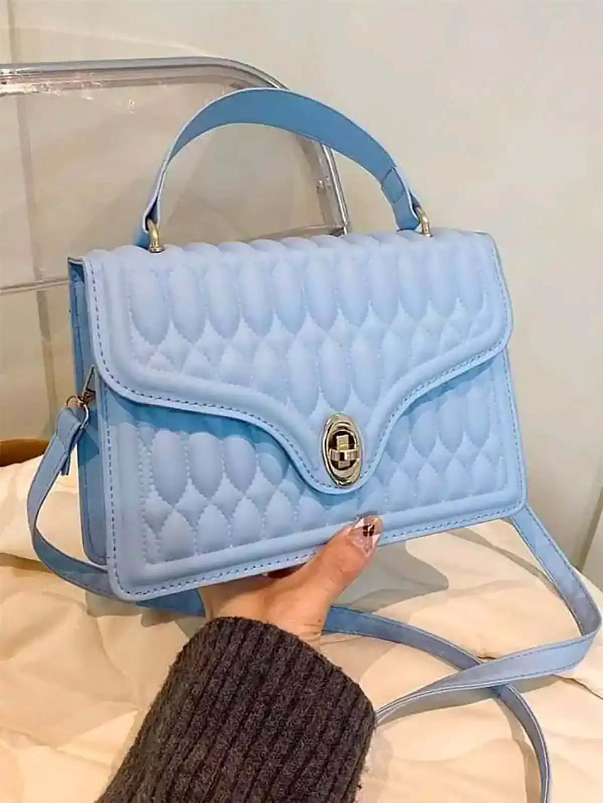 کیف زنانه آبی آسمانی
