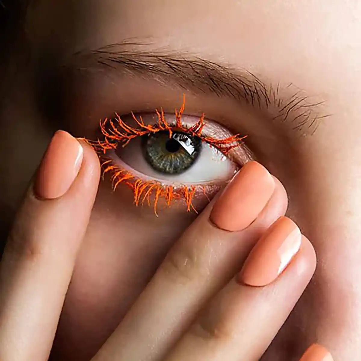 ریمل رنگی اکلیلی