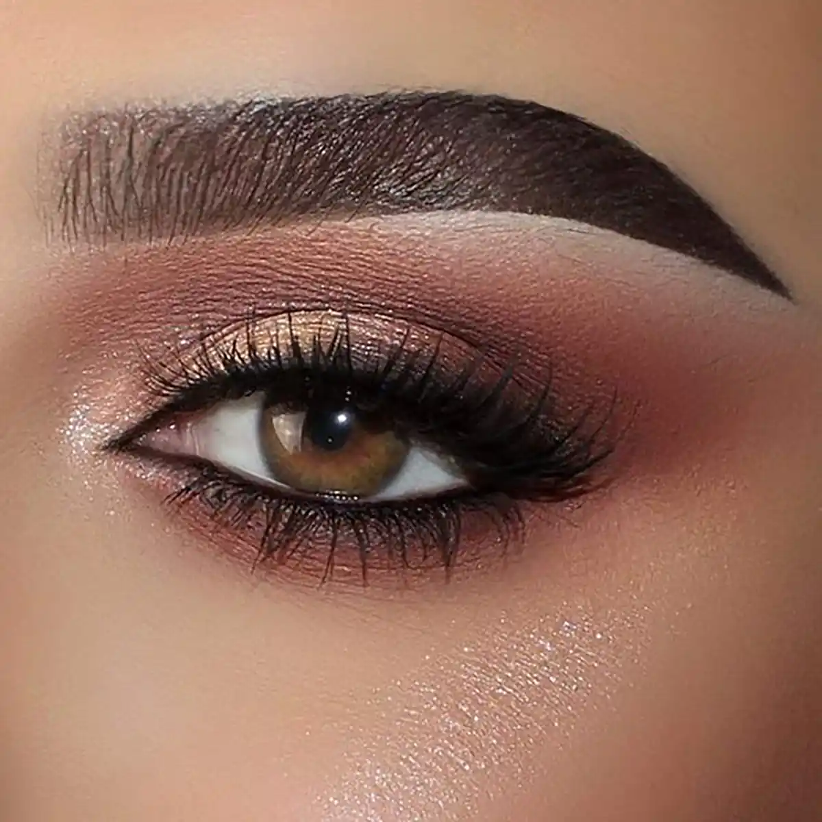 آموزش سایه چشم ساده دخترانه