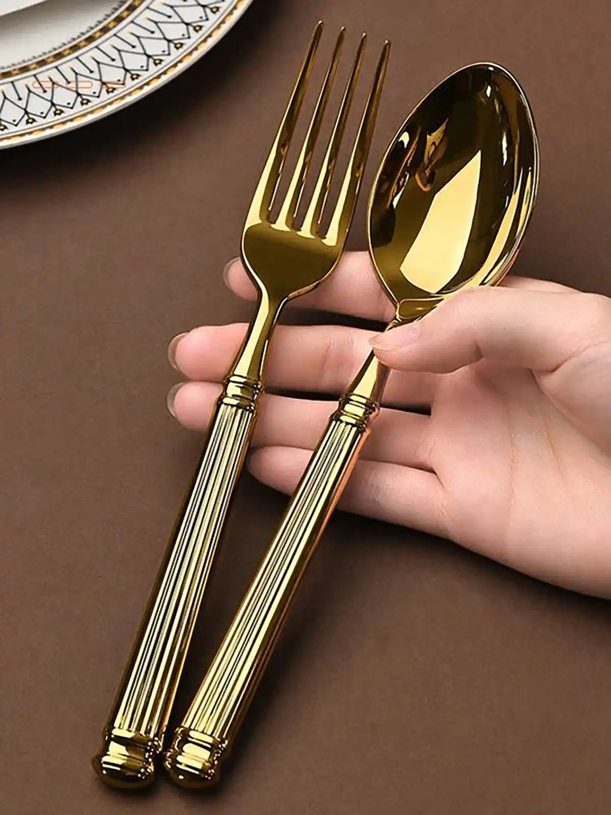 تشخیص قاشق چنگال یونیک اصل