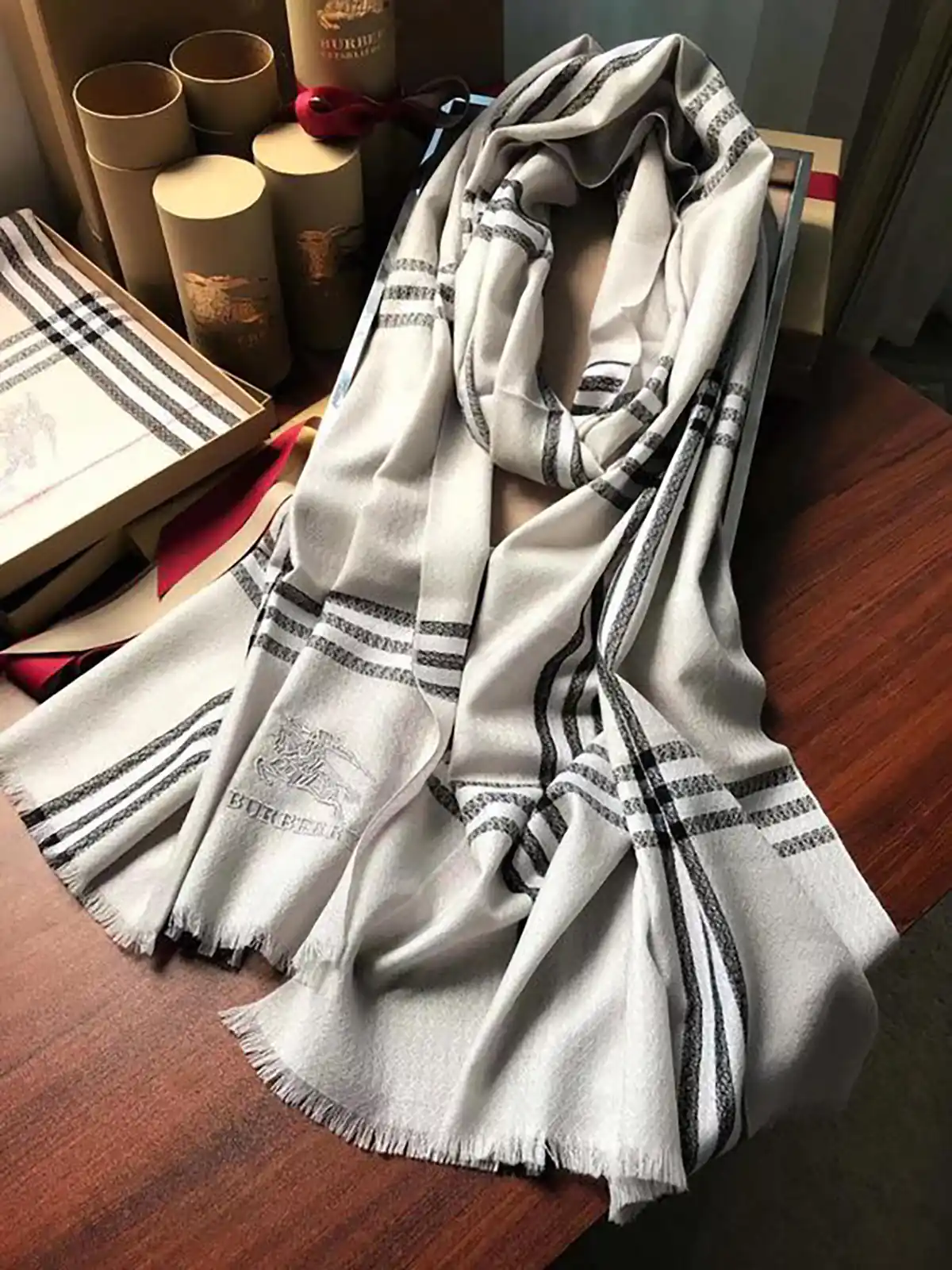 شال موهر پشمی