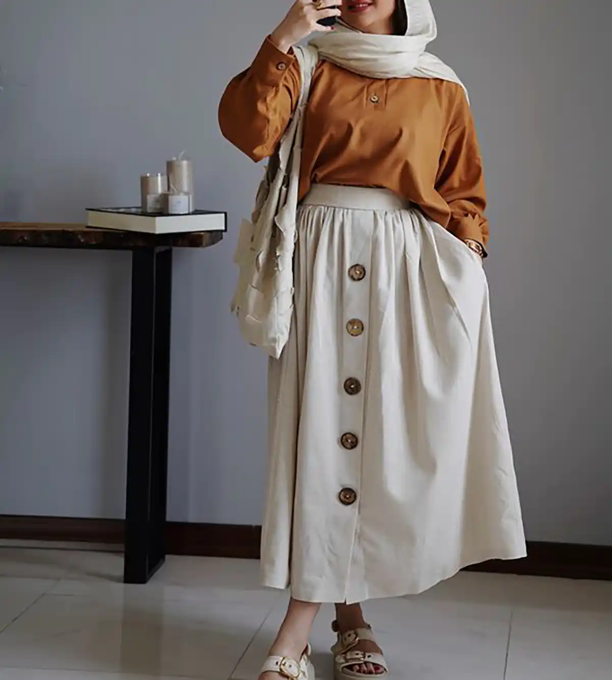 شومیز دامن سفید