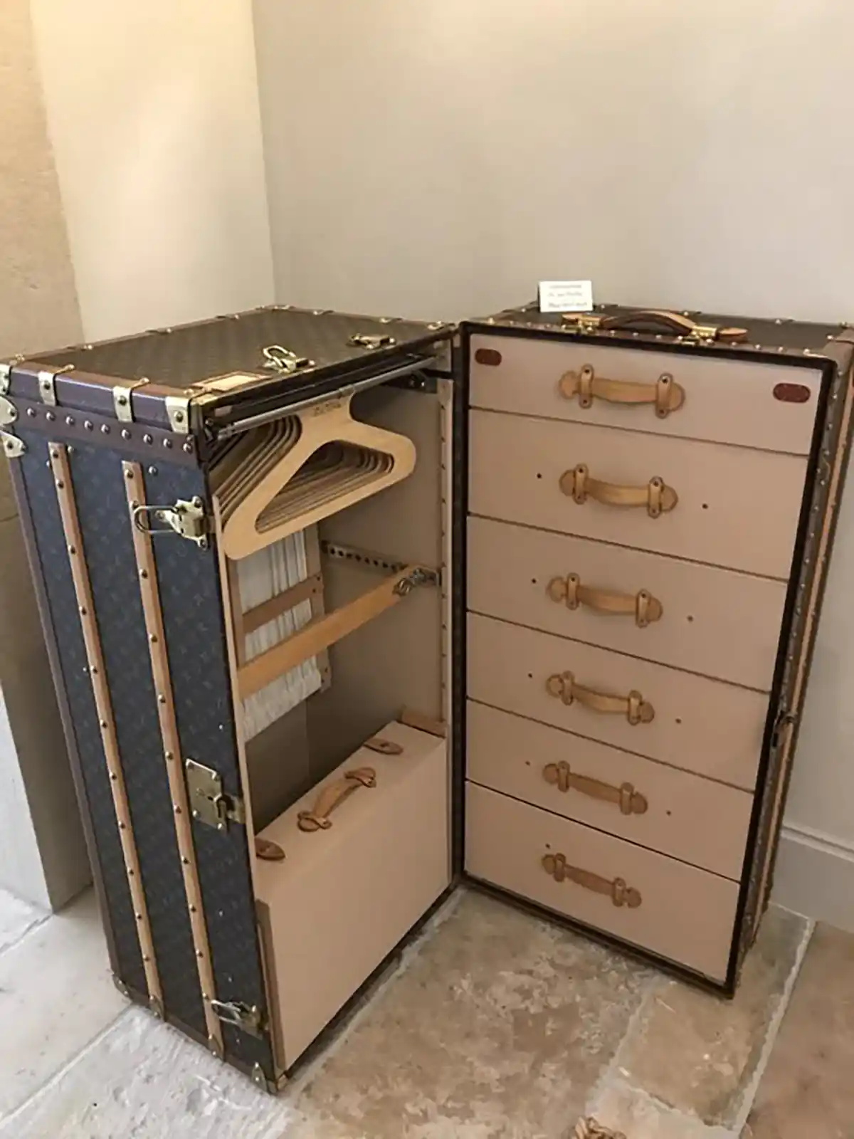 قیمت چمدان دخترانه فانتزی