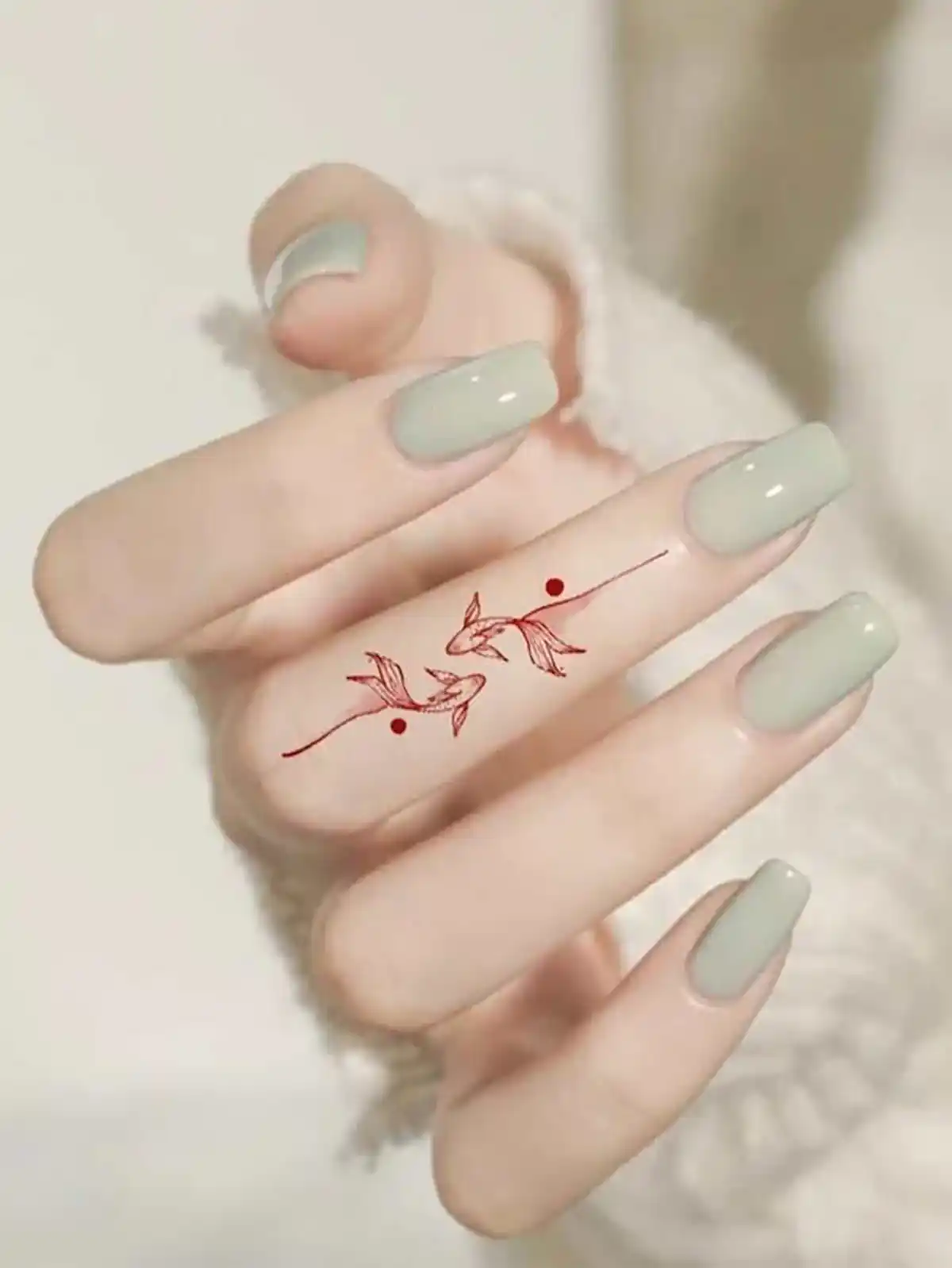 تاتو روی دست مردانه