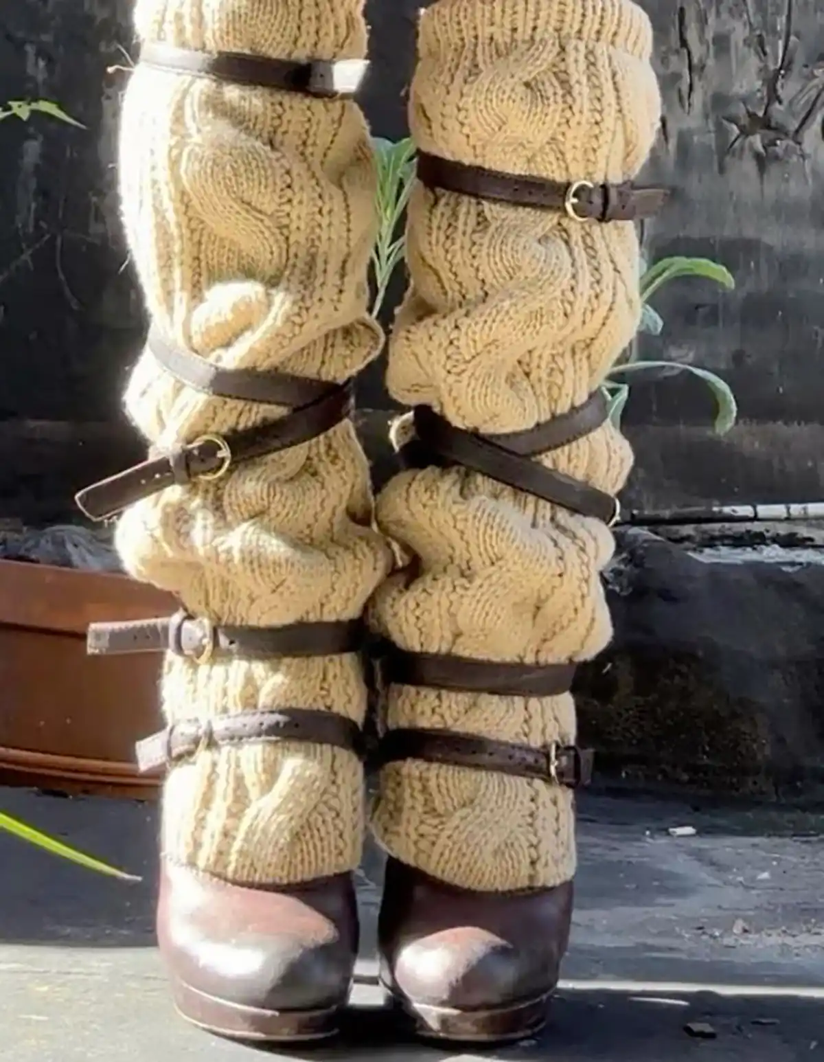 ساق دست زنانه