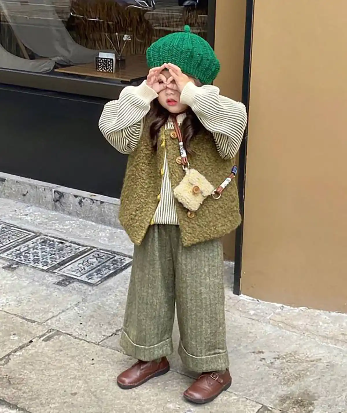خرید اینترنتی شال و کلاه 