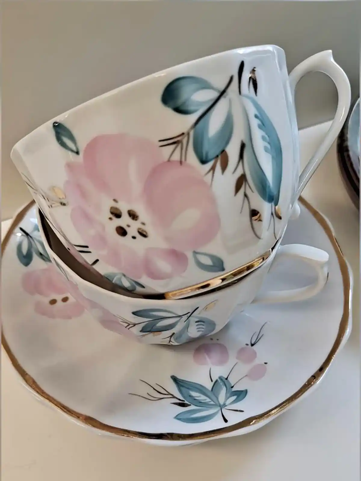 فنجان نعلبکی