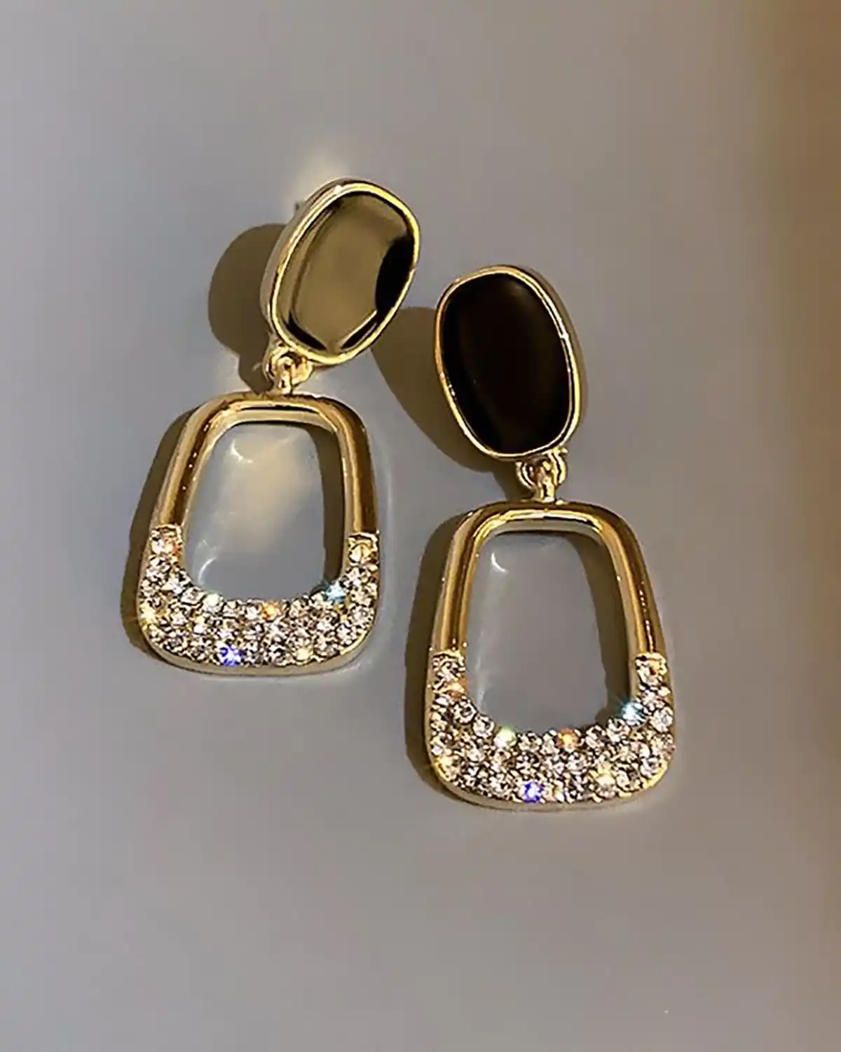 گوشواره حلقه ای کوچک طلا