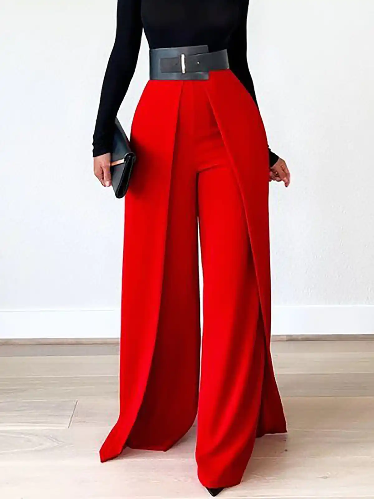 شلوار پارچه ای زنانه به انگلیسی