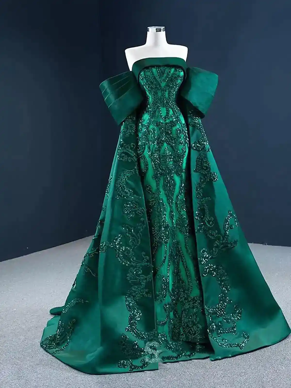 مدل لباس مجلسی ساده و شیک زنانه