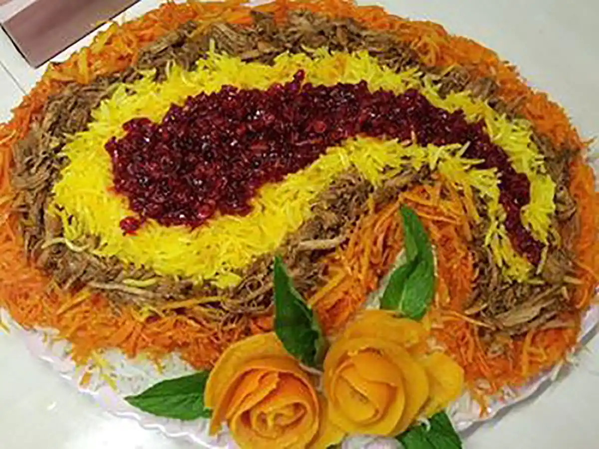 تزیین برنج و مرغ
