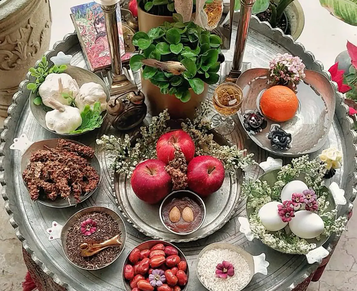 تزیین سفره هفت سین جذاب عکس سفره هفت سین فانتزی عکس سفره هفت سین ساده سفره هفت سین امسال چه رنگی است سفره هفت سین ساده و شیک سفره هفت سین ساده و کم خرج عکس سفره هفت سین در خانه