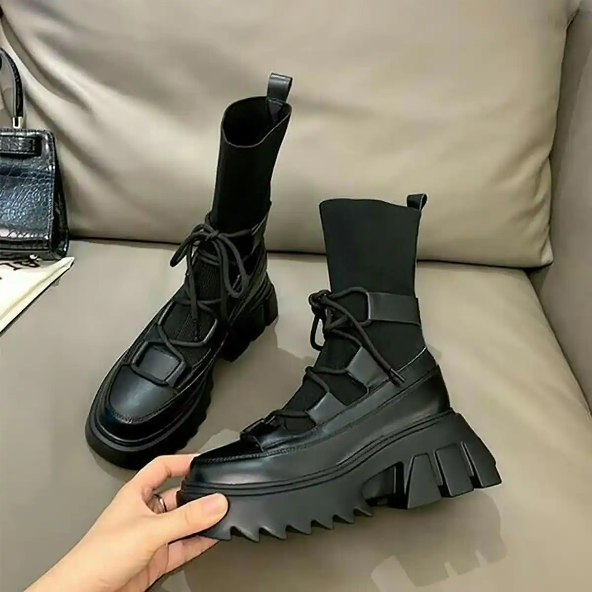 بوت بلند چرم 