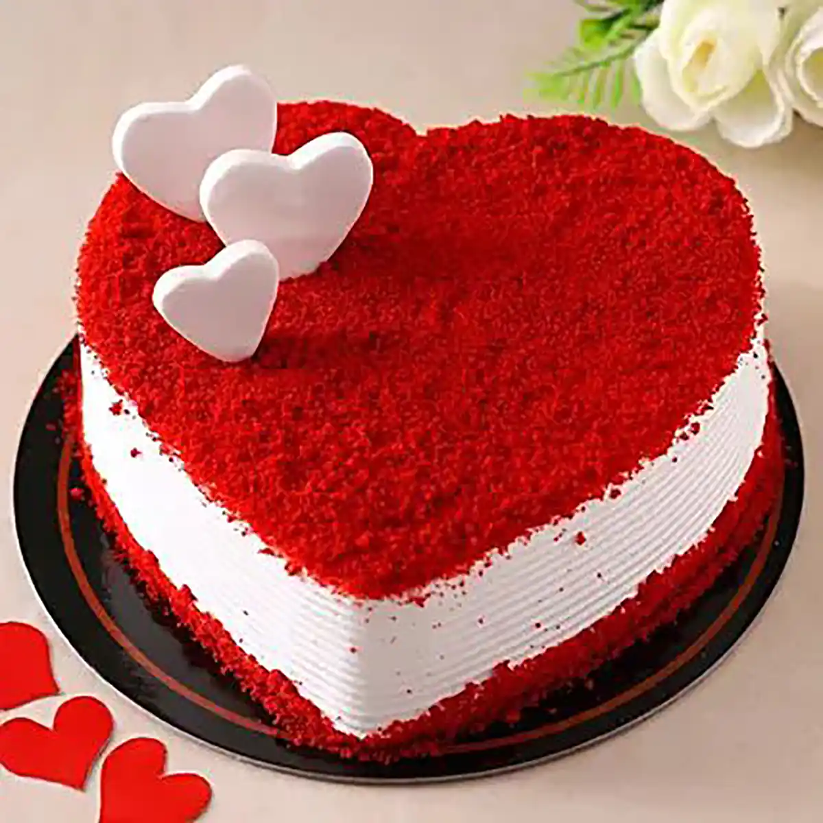 کیک تولد عاشقانه لاکچری