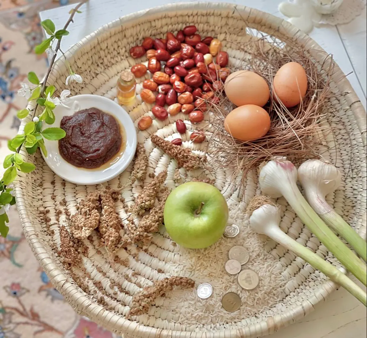 دیزاین هفت سین مدرن سفره هفت سین ساده و شیک عکس سفره هفت سین عکس سفره هفت سین فانتزی سفره هفت سین سنتی ظرف هفت سین لاکچری سفره هفت سین 1404