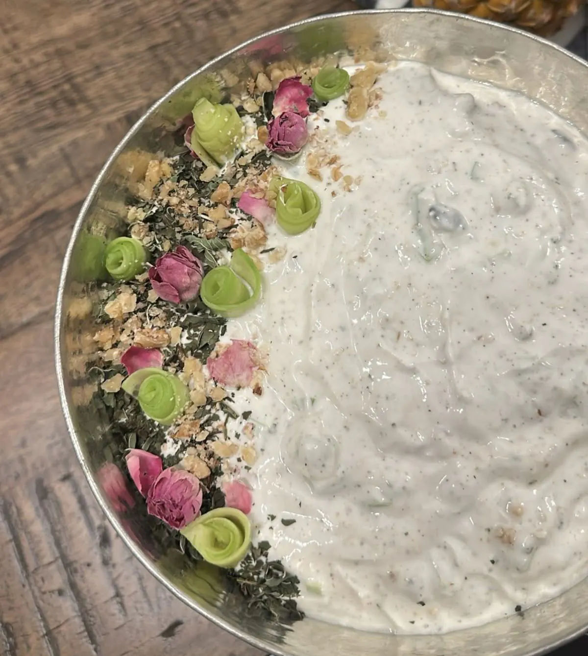 دیزاین مجلسی ماست تزیین ماست برای مهمانی دیزاین مجلسی ماست app تزیین ماست و خیار طرز تهیه ماست و خیار با کشمش و گردو