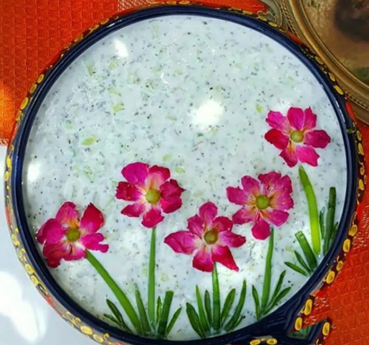 دیزاین مجلسی ماست تزیین ماست برای مهمانی دیزاین مجلسی ماست app تزیین ماست و خیار طرز تهیه ماست و خیار با کشمش و گردو