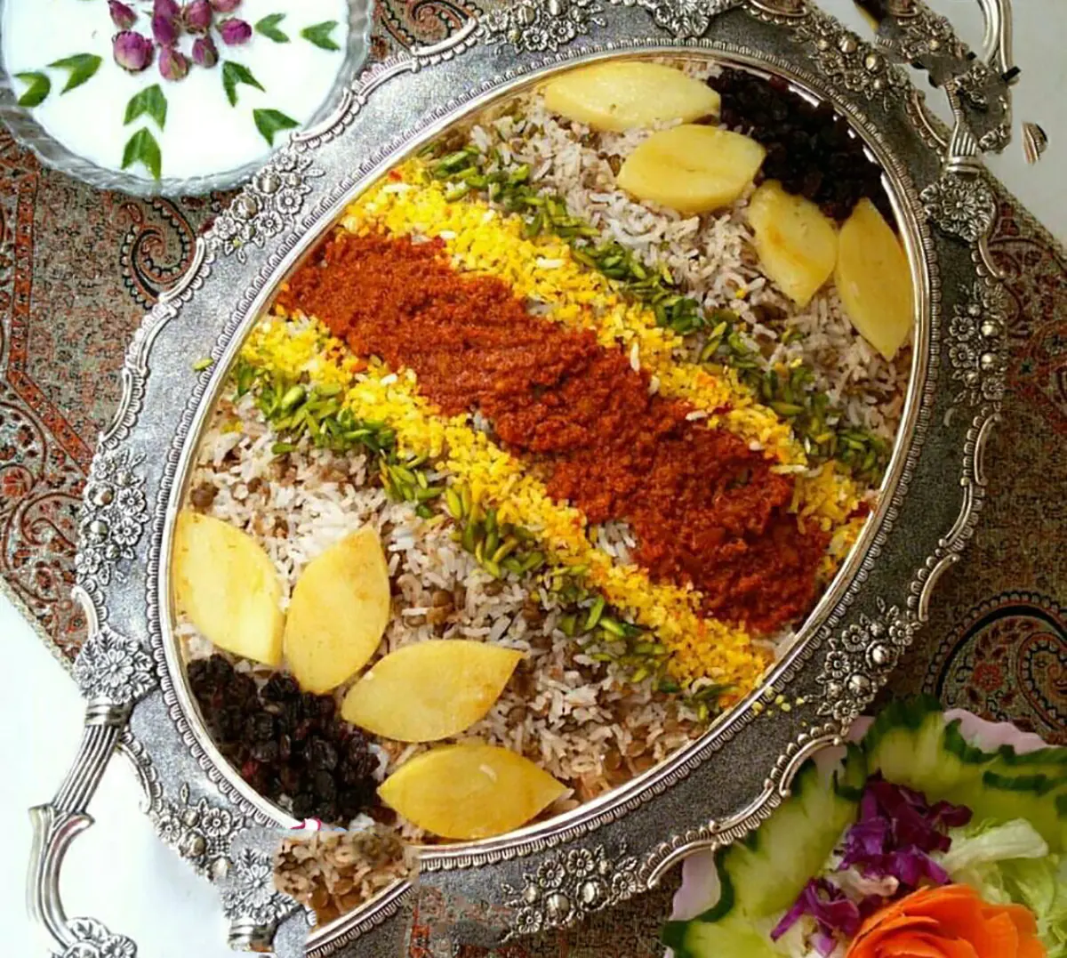 دیزاین برنج ایرانی مجالس شابلون تزیین برنج تزیین برنج مجلسی تزیین برنج ساده و زیبا تزیین برنج در دیس بیضی تزیین برنج و مرغ تزیین برنج بدون قالب