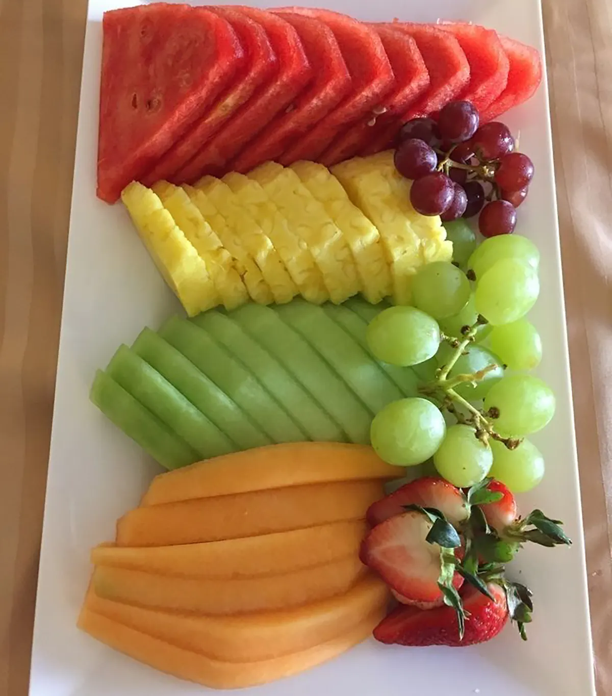 سینی میوه پذیرایی سینی میوه زمستانی سینی میوه پذیرایی app سینی مزه سینی میوه خرد شده مزه مشروب برای مهمانی میوه خرد شده برای پذیرایی