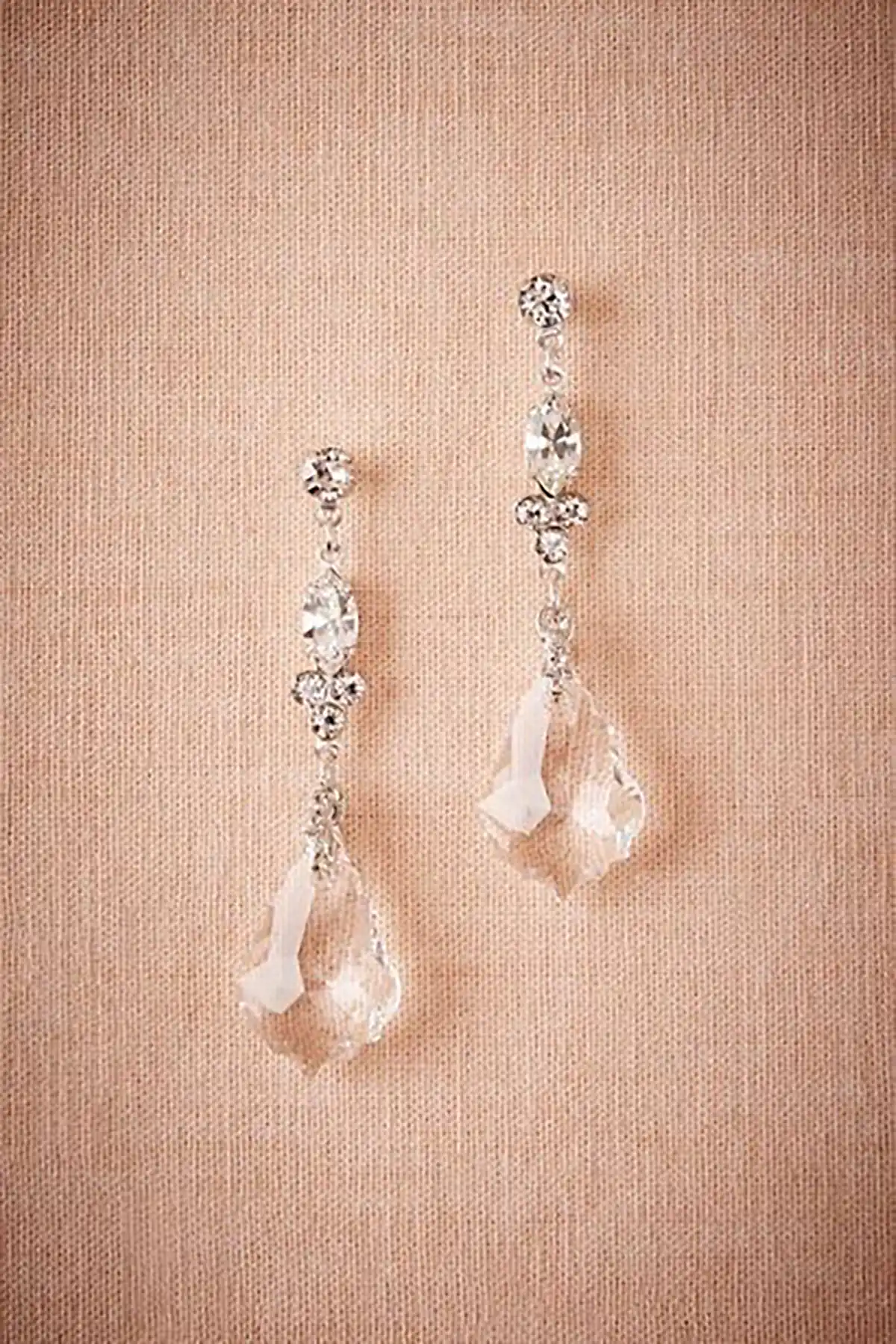 لیست قیمت گوشواره طلا
گوشواره حلقه ای جدید طلا
گوشواره طلا جدید
گوشواره حلقه ای طلا
گوشواره طلا دیجی کالا
قیمت گوشواره طلا حلقه ای
