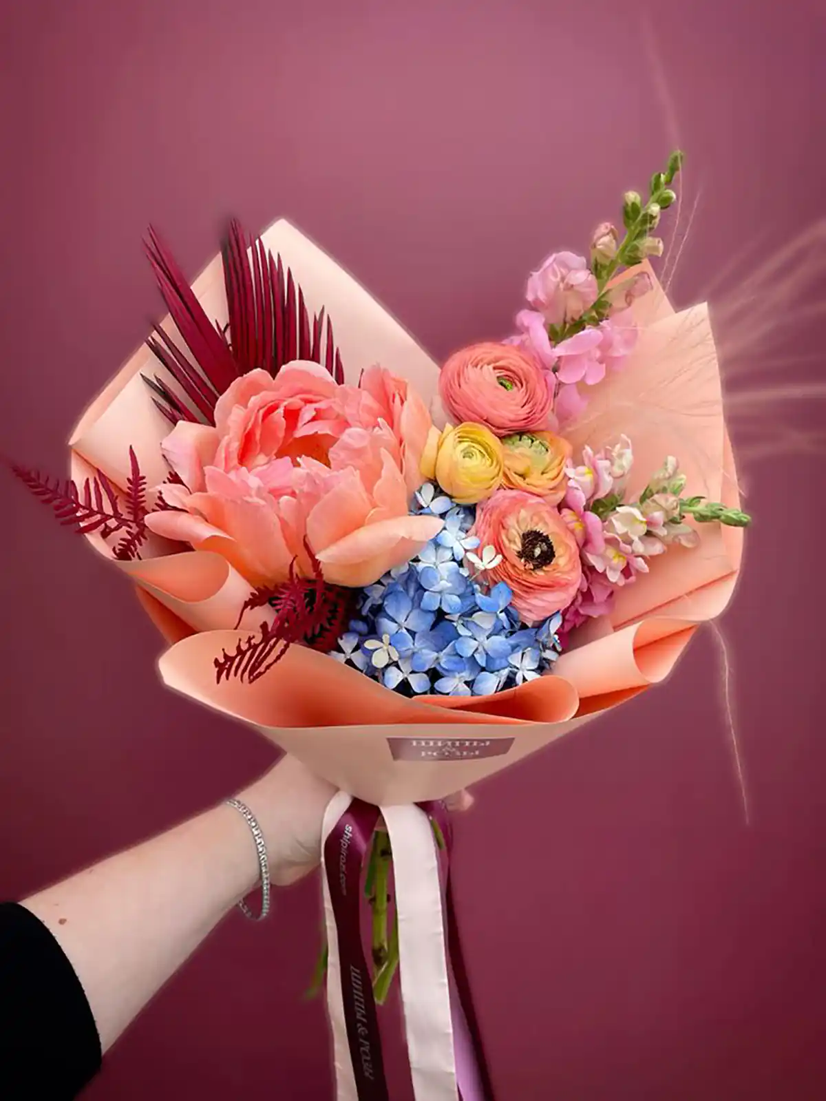 دسته گل ساده و شیک دسته گل لاکچری دسته گل ارزان دسته گل کوچک برای هدیه دسته گل ژیپسوفیلا دسته گل هدیه